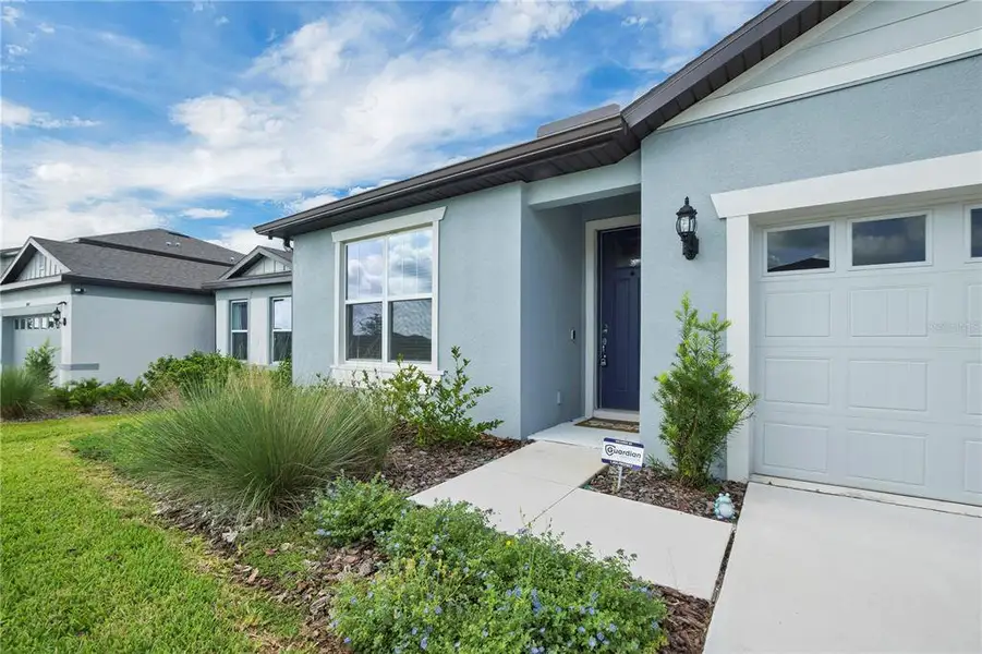 Exterior details and patio area of a home in , Lake Alfred (Image 27). Exterior details and patio area of a home in , Lake Alfred (Image 27).