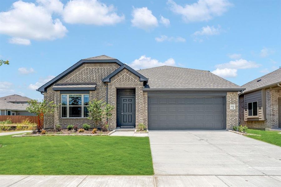 Front exterior of a new home in Heartland Elements, Crandall, TX, highlighting curb appeal (Image 25). Front exterior of a new home in Heartland Elements, Crandall, TX, highlighting curb appeal (Image 25).