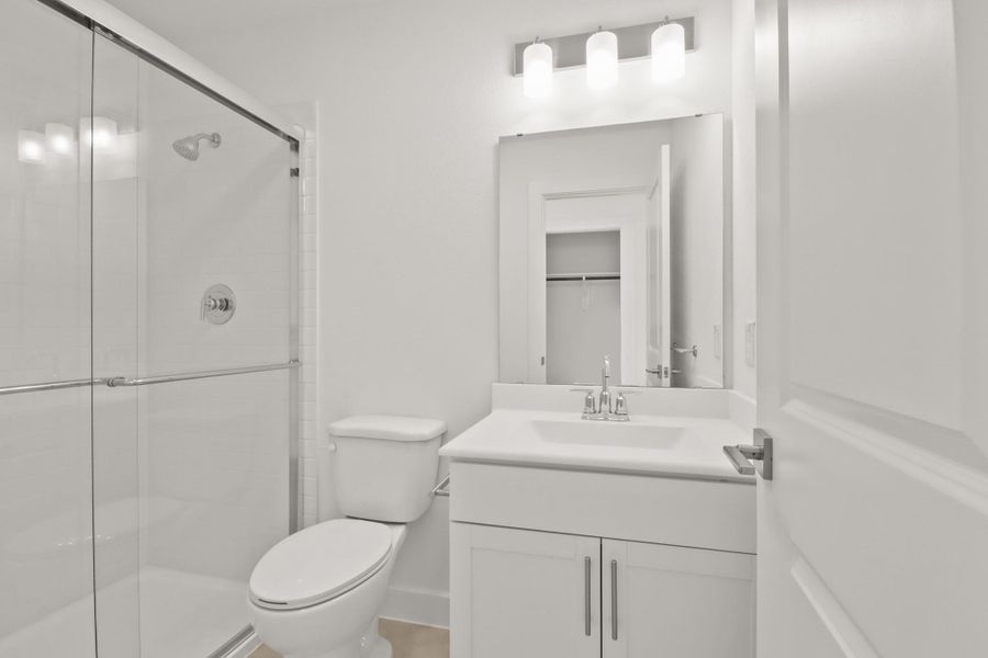 Bedroom 4 bath (*Photo not of actual home and used for illustration purposes only.)