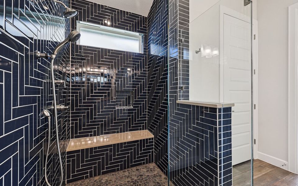 Image 19 of a home in Kissing Tree. Image 19 of a home in Kissing Tree.