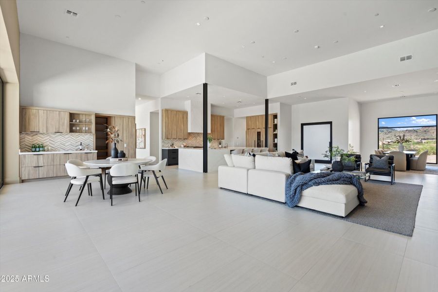 12-Breakfast Nook to Living 12-Breakfast Nook to Living