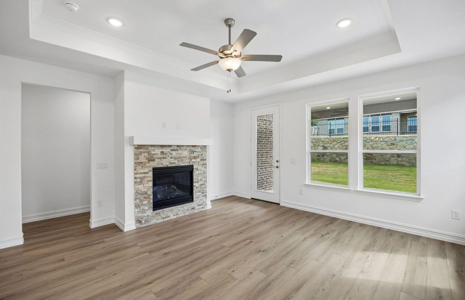 Spacious, unfurnished interior of a new home in Del Webb at Legacy Hills, Celina (Image 20). Spacious, unfurnished interior of a new home in Del Webb at Legacy Hills, Celina (Image 20).