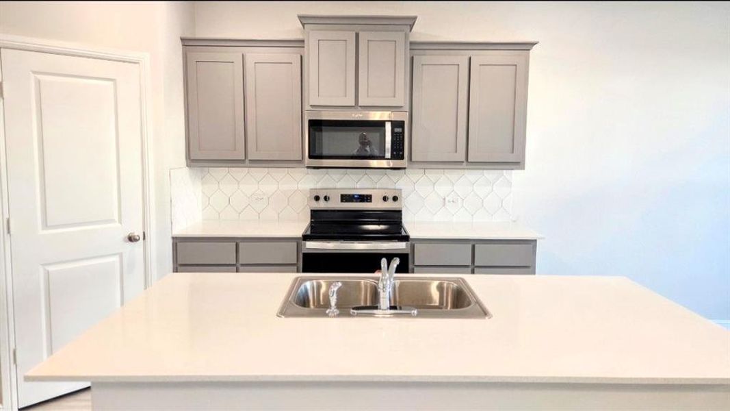 Image 17 of a home in Vista Point. Image 17 of a home in Vista Point.