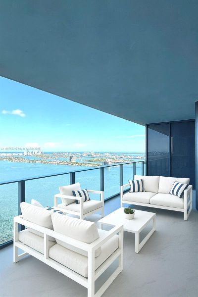 Exterior details and patio area of a home in , Miami (Image 26).