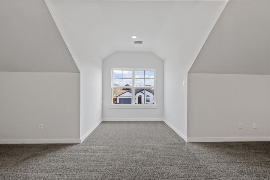 Representative unfurnished interior of a home built from the Garrison II by Cheldan Homes in Stoneview, Glen Rose (Image 68).