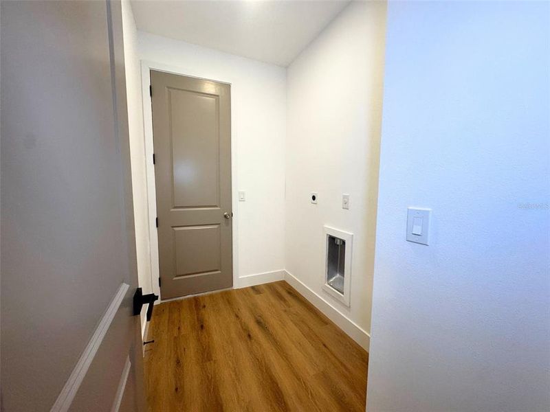 Spacious, unfurnished interior of a new home in , Palm Bay (Image 17).