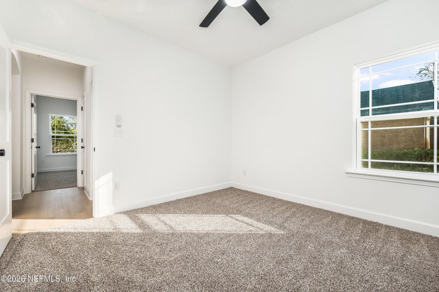 Spacious, unfurnished interior of a new home in , Keystone Heights (Image 11).