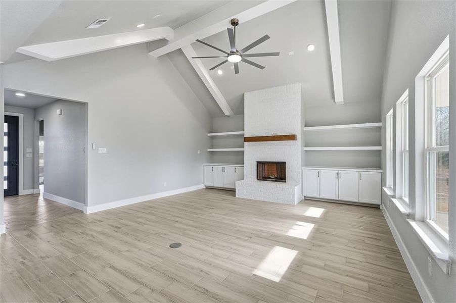 Spacious, unfurnished interior of a new home in , Corsicana (Image 18). Spacious, unfurnished interior of a new home in , Corsicana (Image 18).