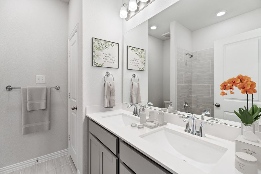 Representative furnished interior of a home built from the Driftwood by Beazer Homes in Lovers Landing, Forney (Image 7).