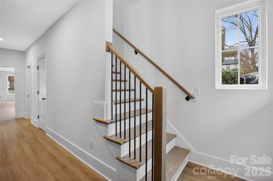 Spacious, unfurnished interior of a new home in , Charlotte (Image 24).