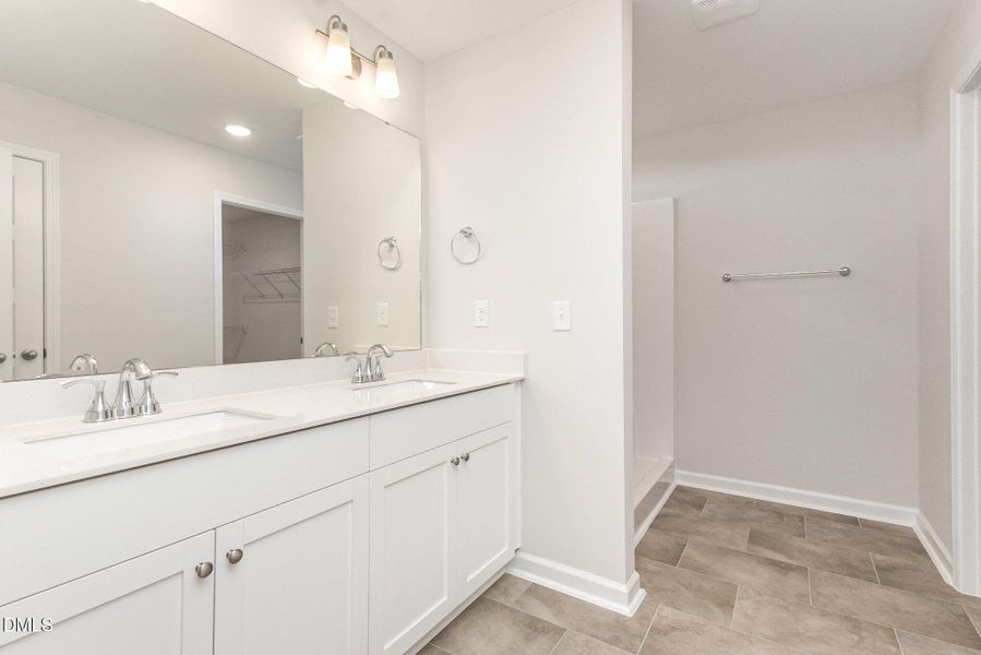 030_kv0a1945-edit_420