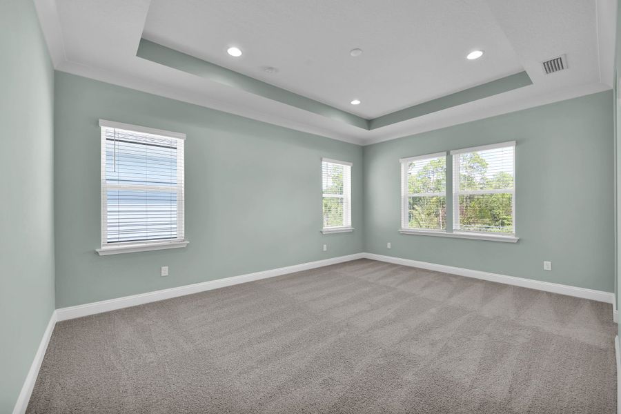 Representative unfurnished interior of a home built from the Crescent by Riverside Homes in Mariposa at EverRange, Jacksonville (Image 39).