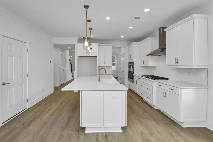 Furnished interior view inside a new home in Clubside Reserve at Summerlake, Lexington (Image 18). Furnished interior view inside a new home in Clubside Reserve at Summerlake, Lexington (Image 18).