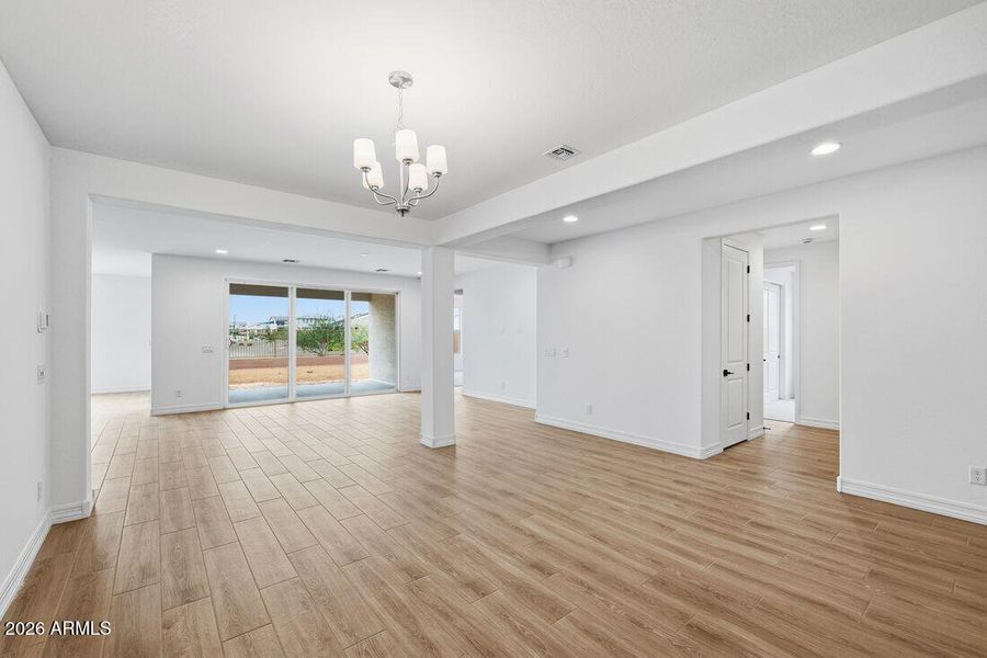 hj-az-phoenix-asante-passage-yellowstone