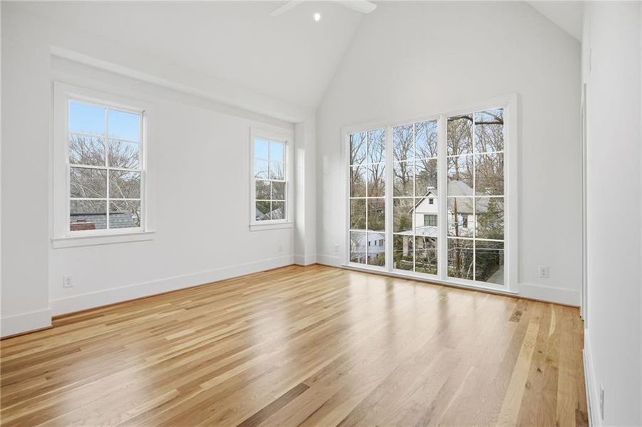 Spacious, unfurnished interior of a new home in , Atlanta (Image 45).