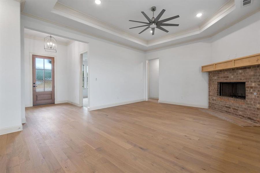 Spacious, unfurnished interior of a new home in , Paradise (Image 19).