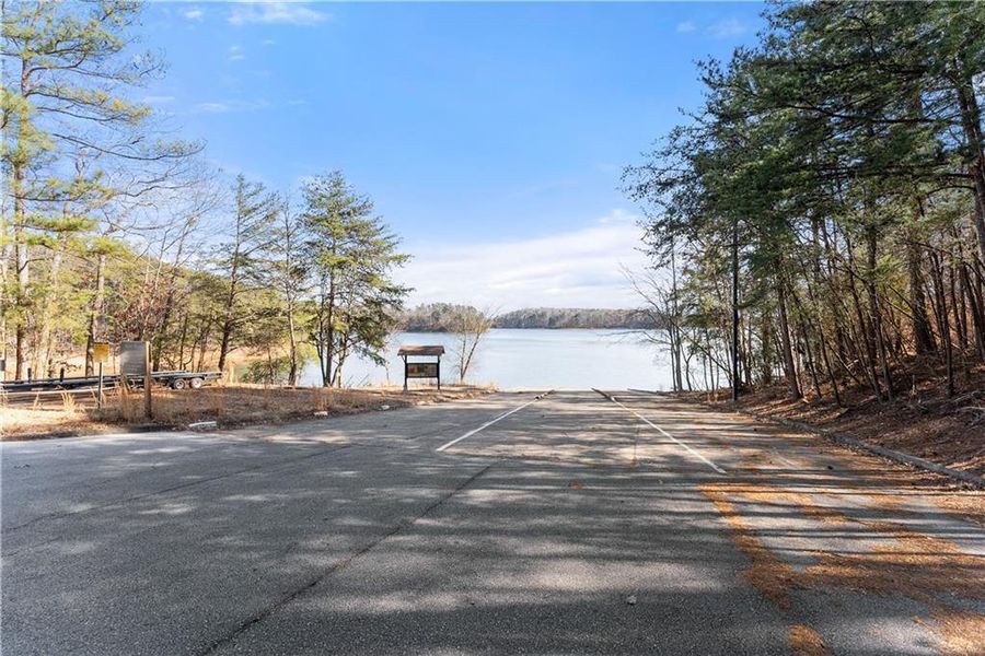 Natural landscape and outdoor views near  in Gainesville (Image 69).