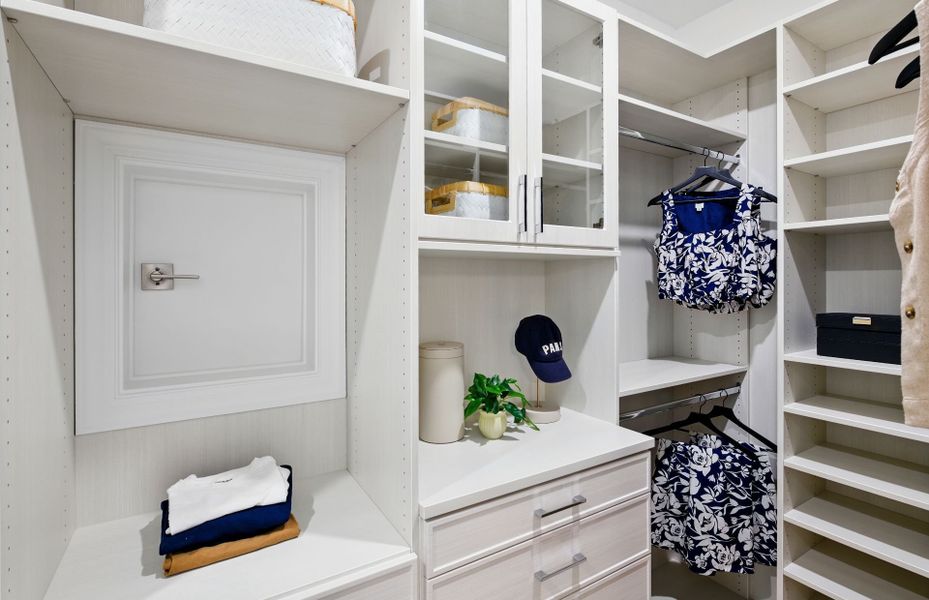 Furnished interior view inside a new home in Hendrix Reserve, Lake Worth (Image 8). Furnished interior view inside a new home in Hendrix Reserve, Lake Worth (Image 8).