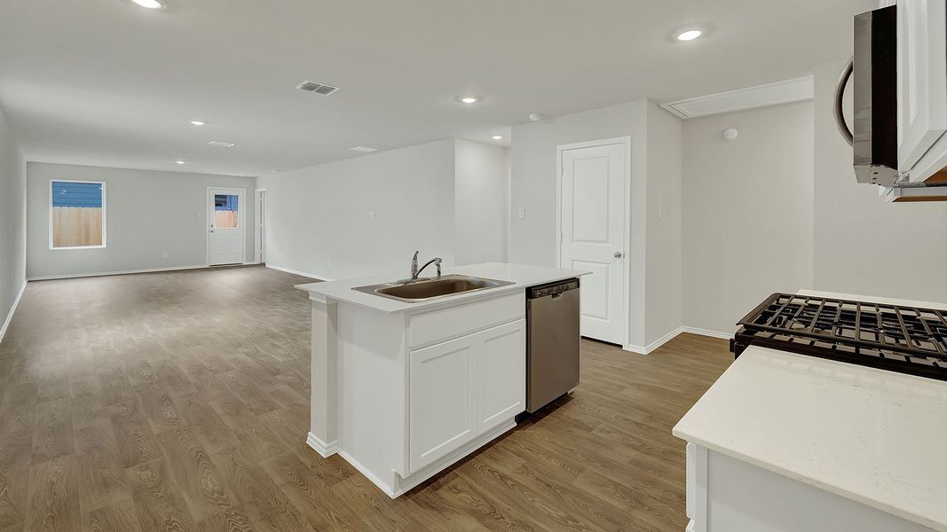 Furnished interior view inside a new home in Sunset Oaks, Maxwell (Image 5).