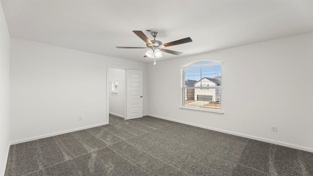 21. 778 Hidden Feather - Bed 2