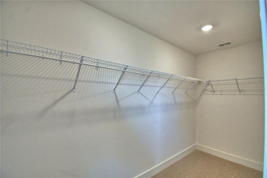 Spacious, unfurnished interior of a new home in Cadence Crossing, Auburndale (Image 25). Spacious, unfurnished interior of a new home in Cadence Crossing, Auburndale (Image 25).