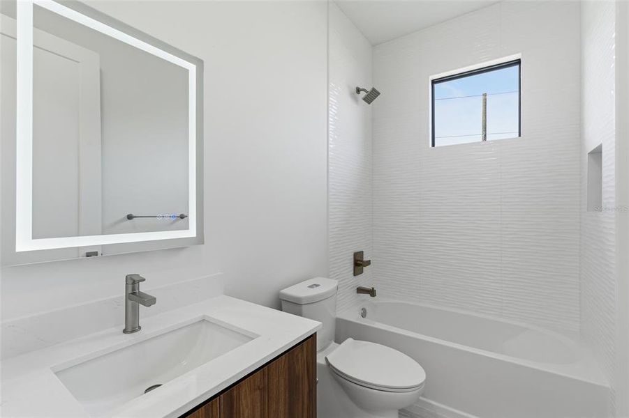 Furnished interior view inside a new home in , Port Charlotte (Image 12).