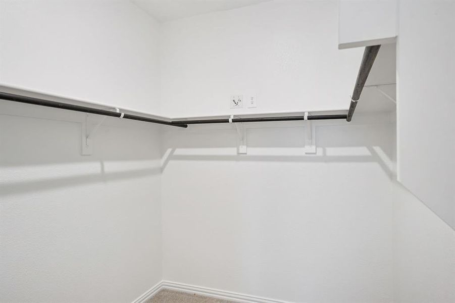 Photo is not of the actual home, but is an inspirational photo of builder’s model home and may depict options, furnishings, and/or decorator features that are not included. Photo is not of the actual home, but is an inspirational photo of builder’s model home and may depict options, furnishings, and/or decorator features that are not included.