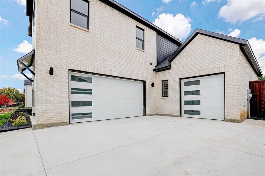 View of 3 Car Garage