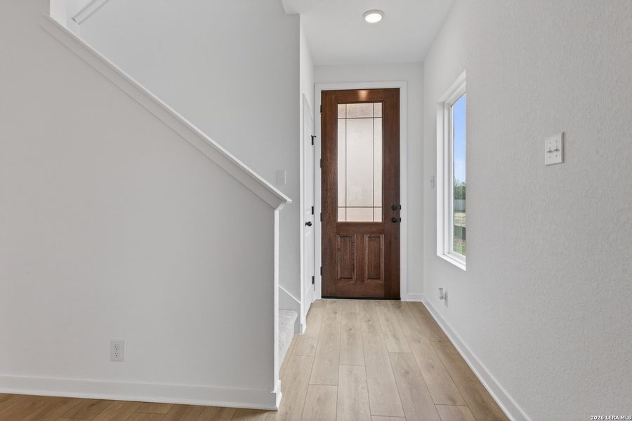 Spacious, unfurnished interior of a new home in Saddlebrook Ranch, Schertz (Image 18).