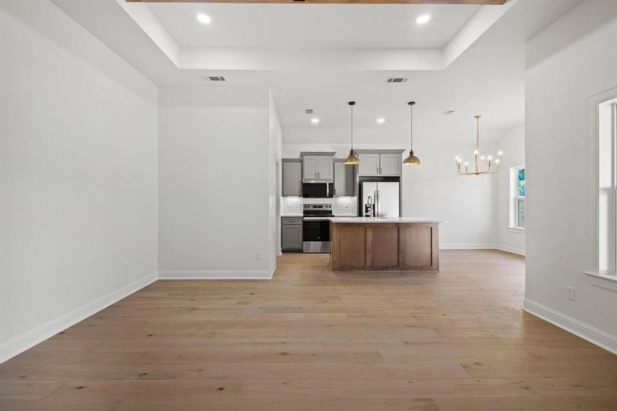 Spacious, unfurnished interior of a new home in , Athens (Image 18).