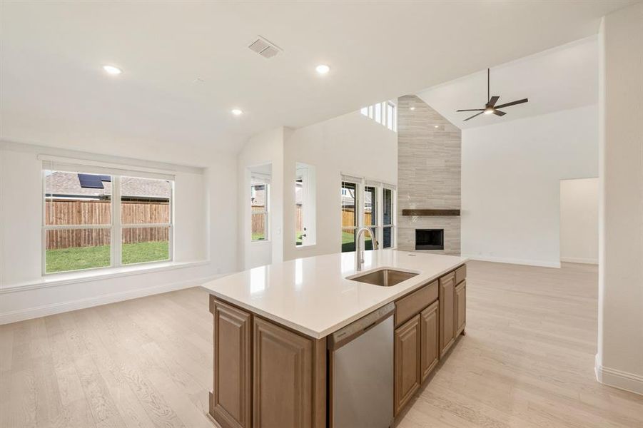 Furnished interior view inside a new home in Somerset Classic 70s & 80s, Mansfield (Image 9).