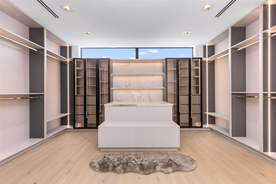 Image 63 of a home in .