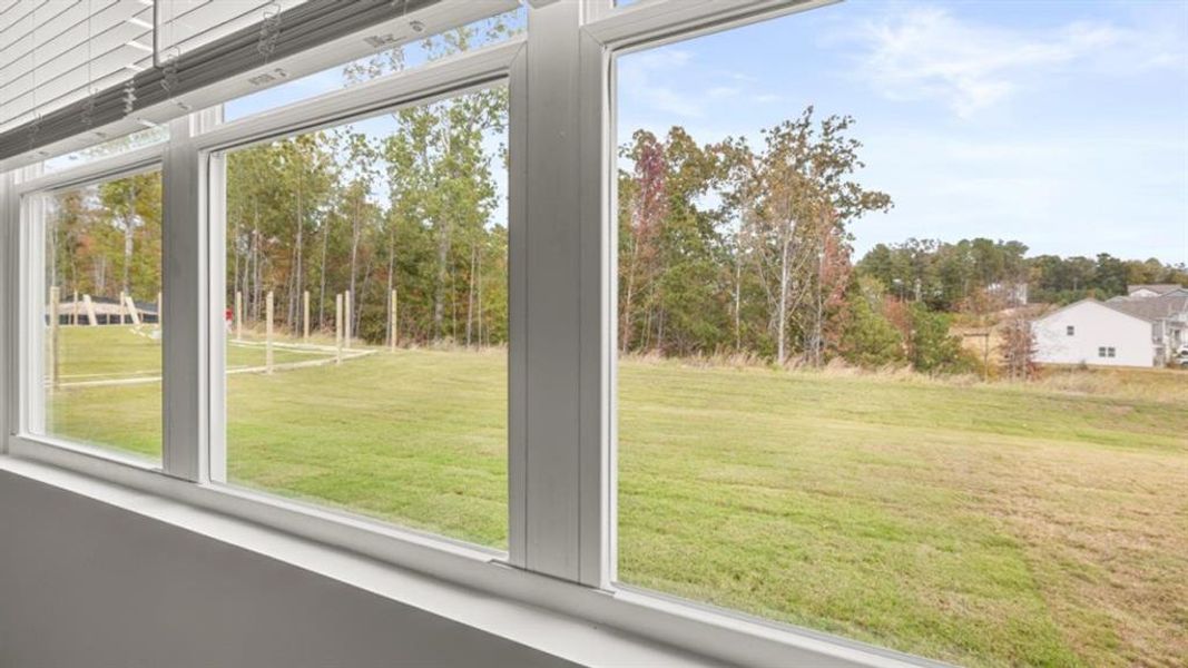 Exterior details and patio area of a home in Lost Creek, Dallas (Image 2).