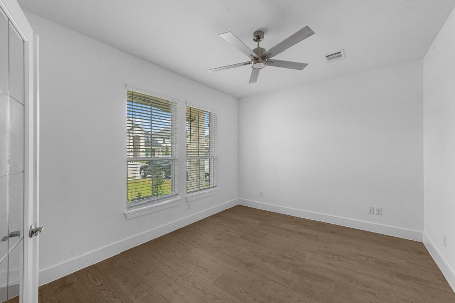 Spacious, unfurnished interior of a new home in Morton Creek Ranch, Katy (Image 25). Spacious, unfurnished interior of a new home in Morton Creek Ranch, Katy (Image 25).