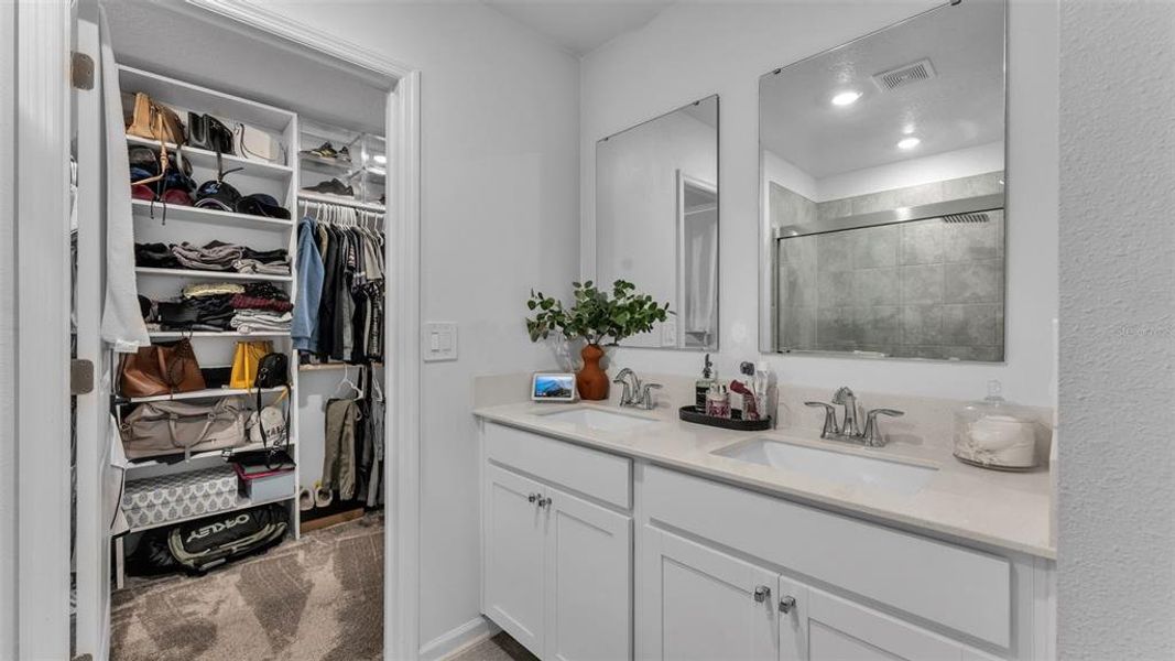 Furnished interior view inside a new home in , Winter Haven (Image 36).