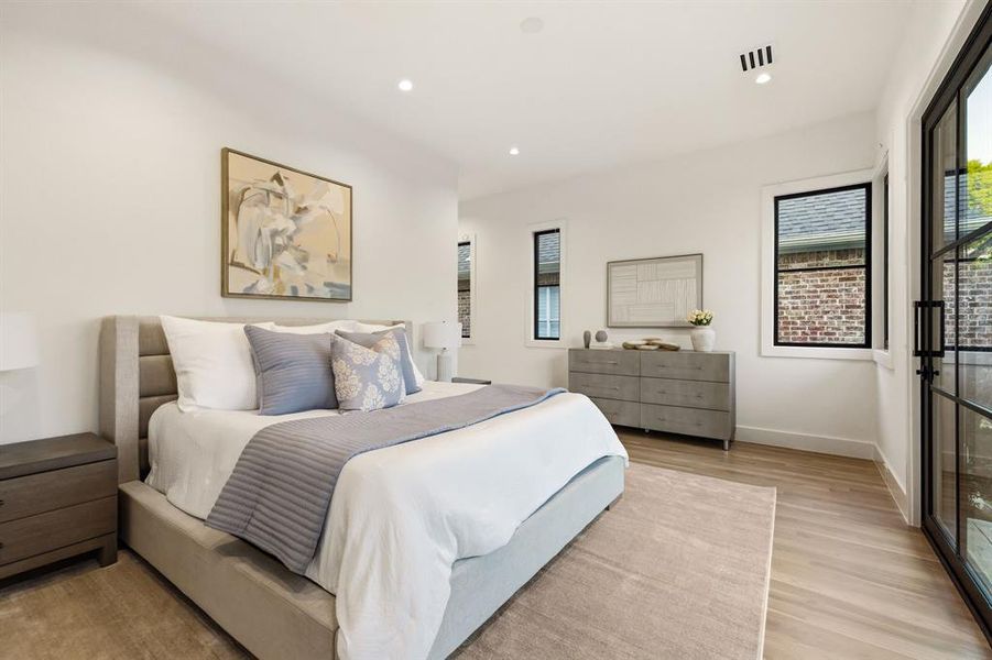 Furnished interior view inside a new home in , Dallas (Image 13).