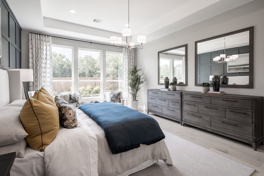 Representative furnished interior of a home built from the Snyder by Tri Pointe Homes in Harvest Green, Richmond (Image 9).