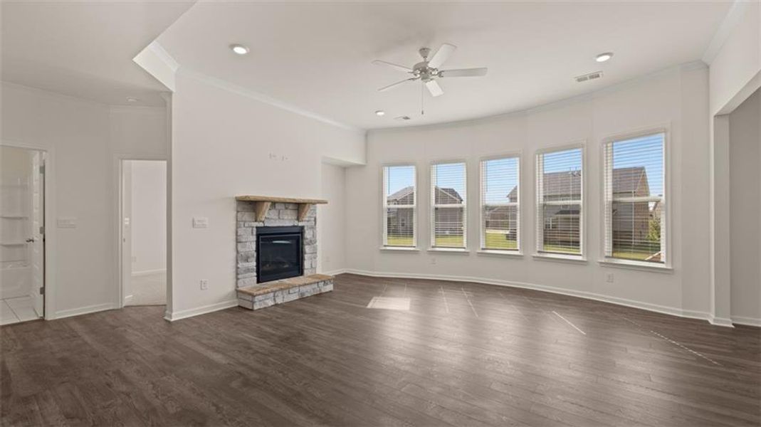 Spacious, unfurnished interior of a new home in Westland, Bogart (Image 33). Spacious, unfurnished interior of a new home in Westland, Bogart (Image 33).