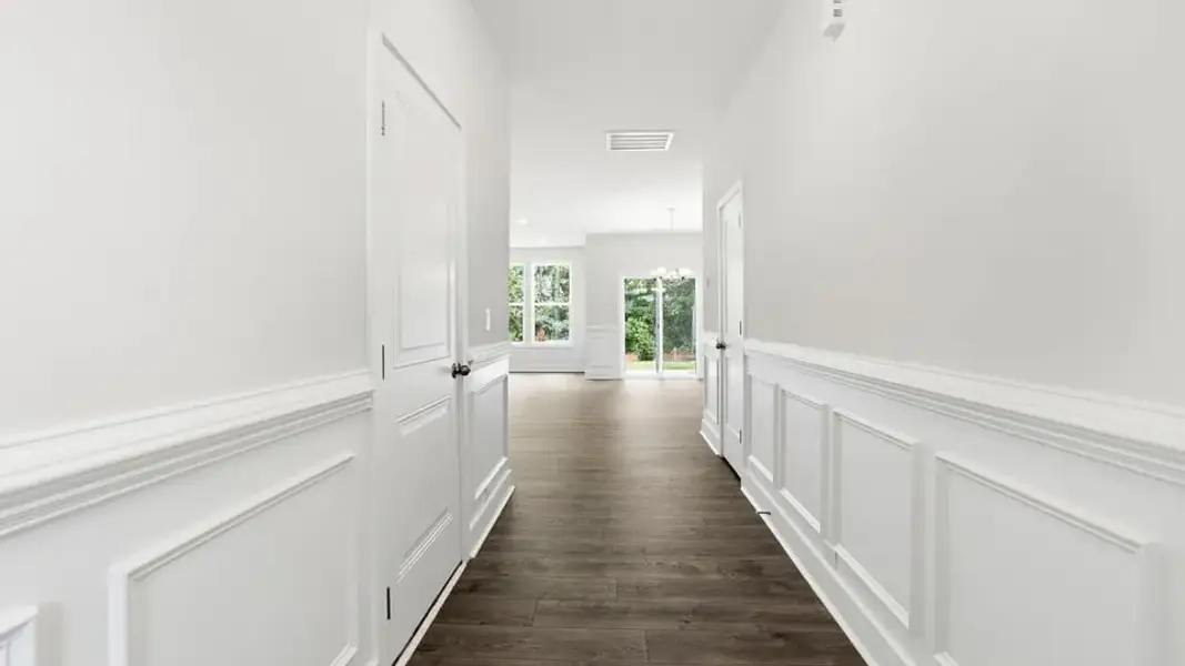 Representative unfurnished interior of a home built from the Denver by D.R. Horton in Ashmore Hills, Mauldin (Image 13).
