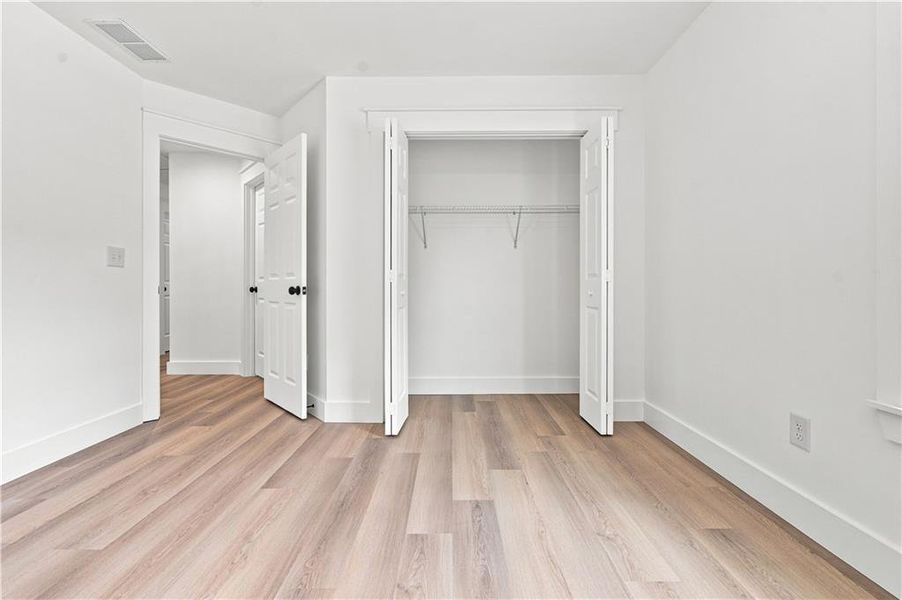 Spacious, unfurnished interior of a new home in , Hiram (Image 13).