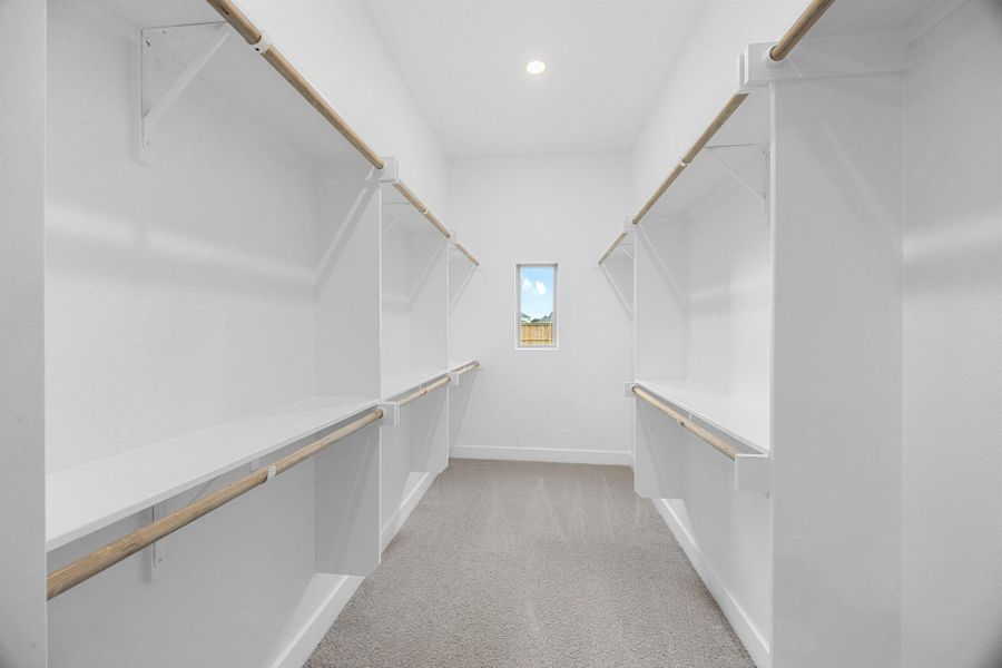 Spacious, unfurnished interior of a new home in Santa Rita Ranch - 60', Liberty Hill (Image 30). Spacious, unfurnished interior of a new home in Santa Rita Ranch - 60', Liberty Hill (Image 30).