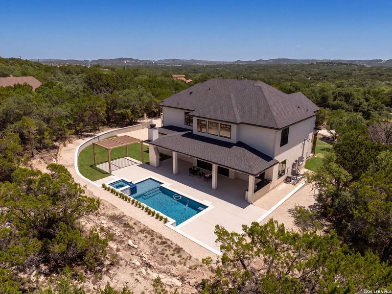 Image 87 of a home in .