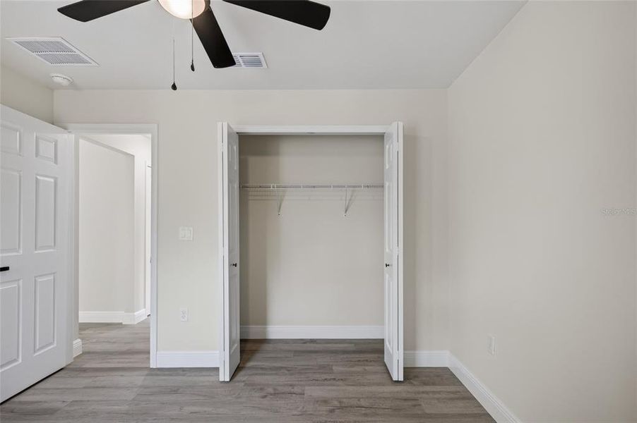 Spacious, unfurnished interior of a new home in , Dunnellon (Image 31).