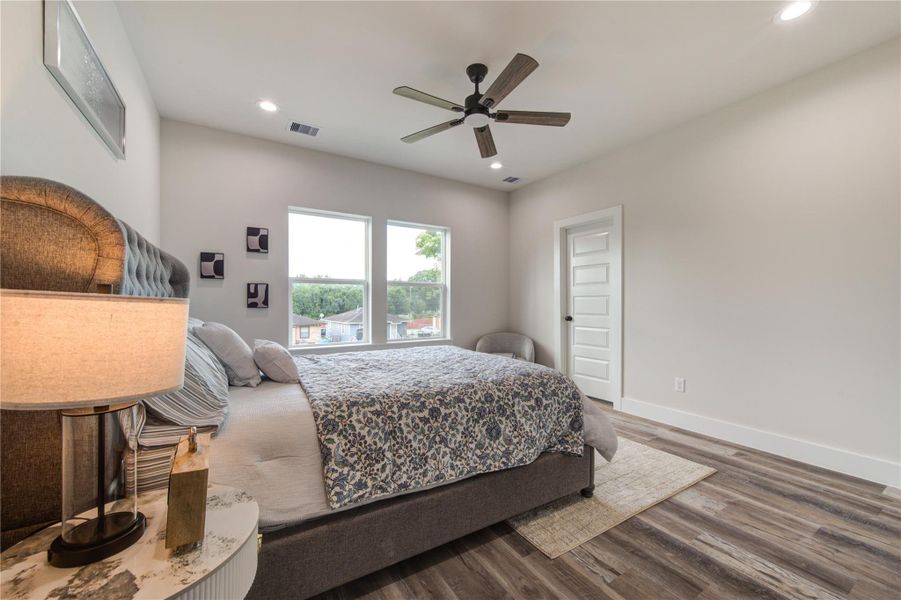 Furnished interior view inside a new home in , Houston (Image 6). Furnished interior view inside a new home in , Houston (Image 6).