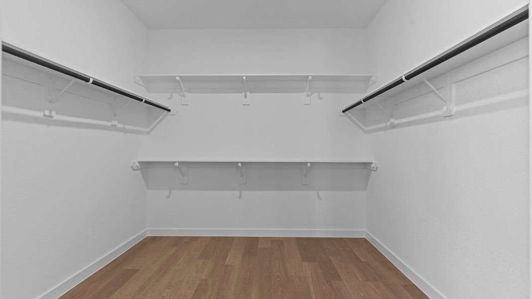 Spacious, unfurnished interior of a new home in Westland Ranch 50' Homesites, League City (Image 19).