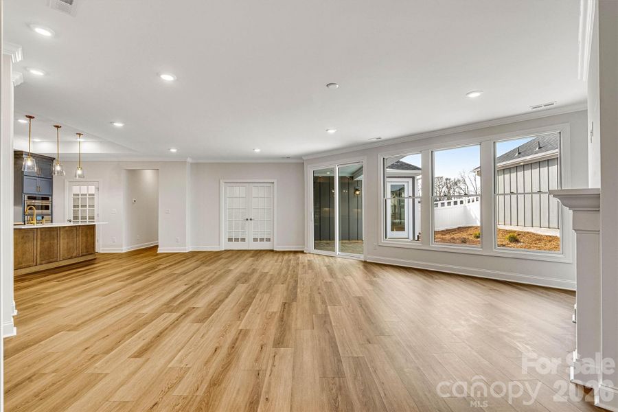 Spacious, unfurnished interior of a new home in The Courtyards at Lake Davidson, Mooresville (Image 23).