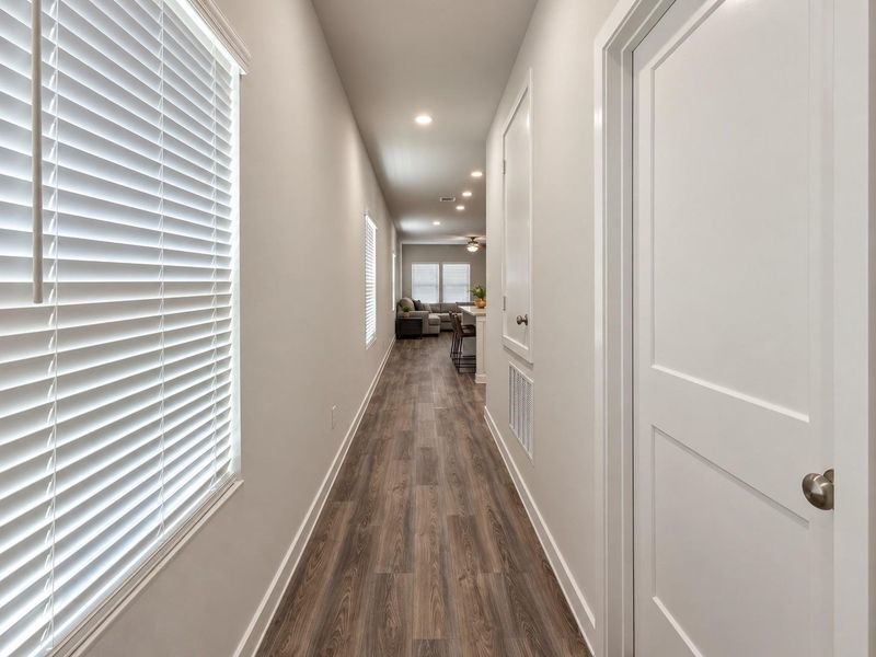 Spacious, unfurnished interior of a new home in Paloma at Sanford Farms, Waller (Image 16). Spacious, unfurnished interior of a new home in Paloma at Sanford Farms, Waller (Image 16).