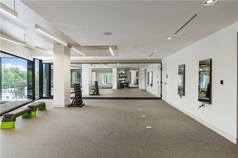 Community amenities in The Dillon Buckhead, Atlanta (Image 55).