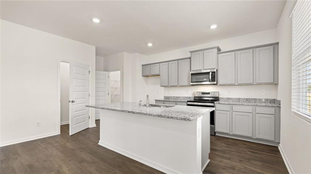 Furnished interior view inside a new home in Fox Crossing, Griffin (Image 6).