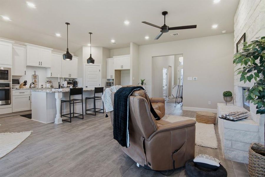 Furnished interior view inside a new home in , Burleson (Image 11).